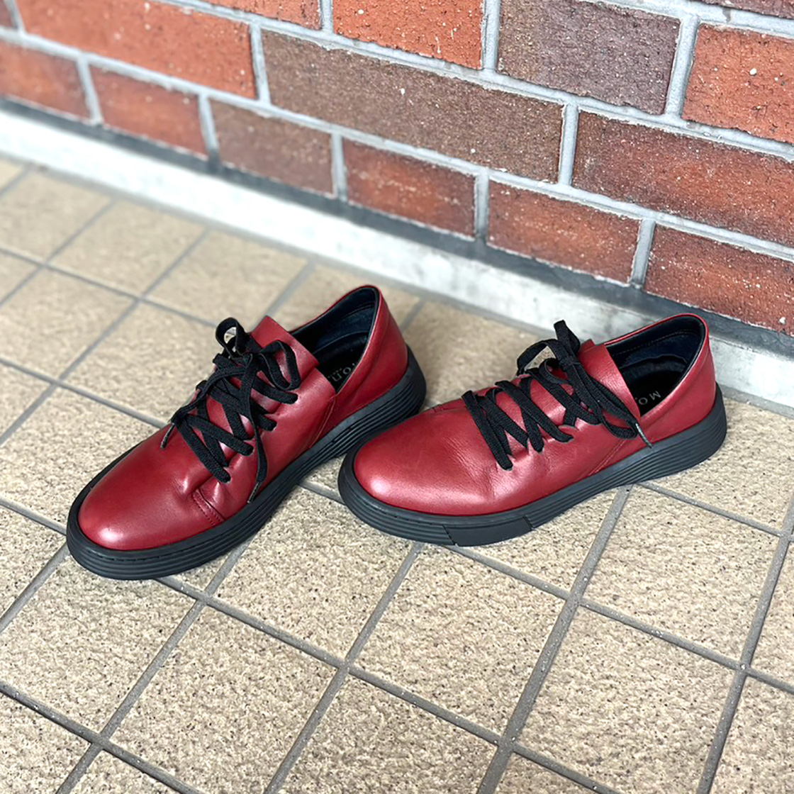 レッド