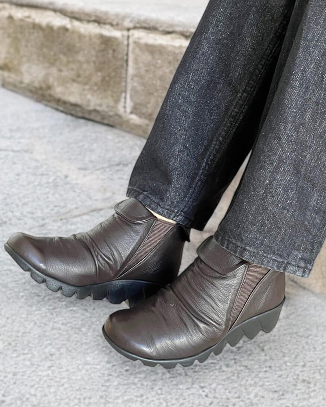 【244300】サイドゴアブーツ