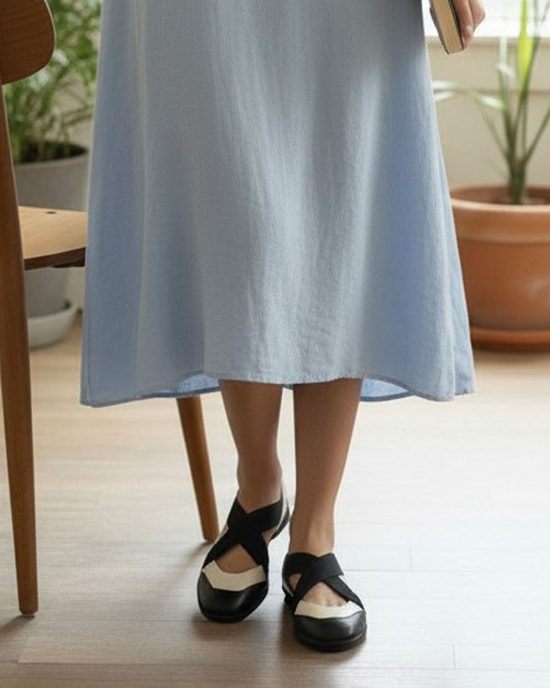 【DINABY】クロスベルトサンダル