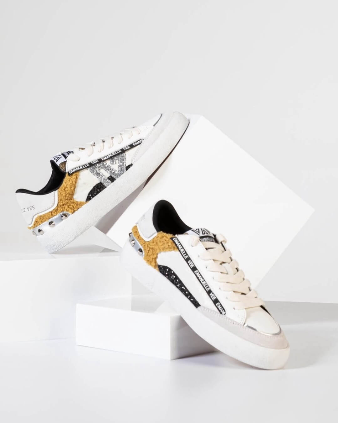 【50021】マルチコンビスニーカー