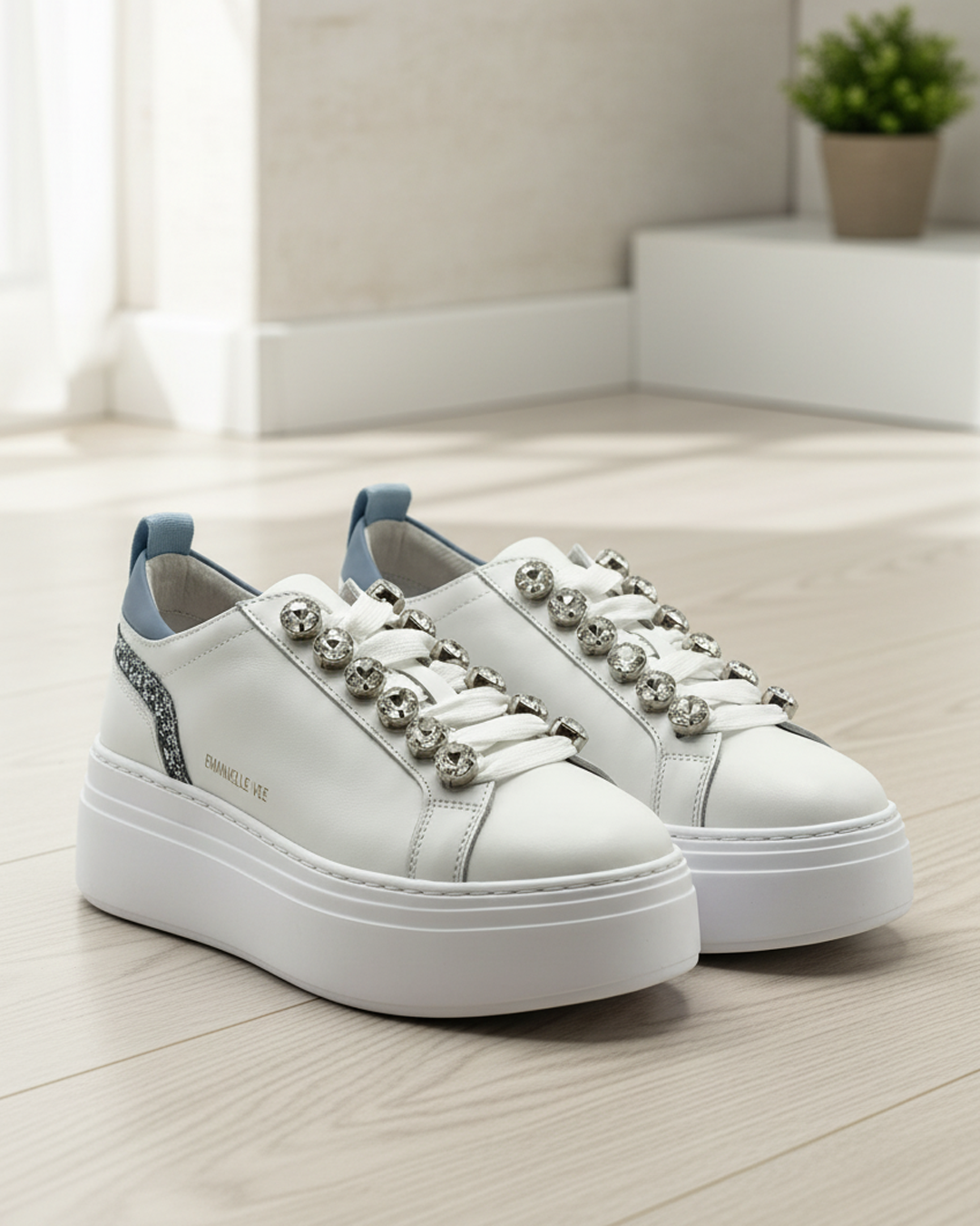 【90113】ジュエリースニーカー