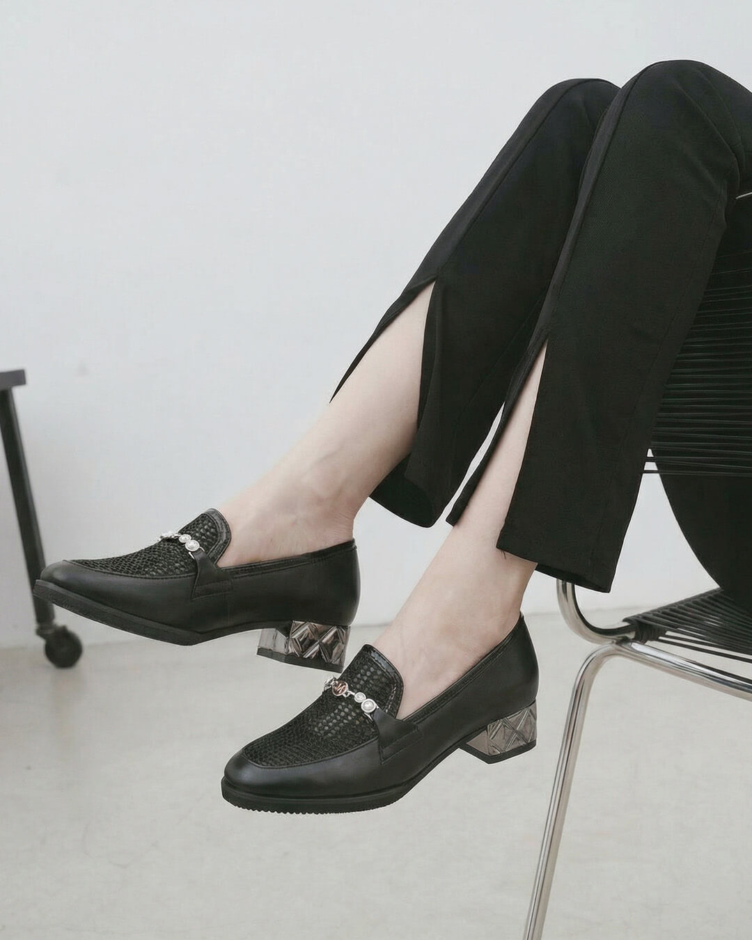 【331610】メッシュパンプス