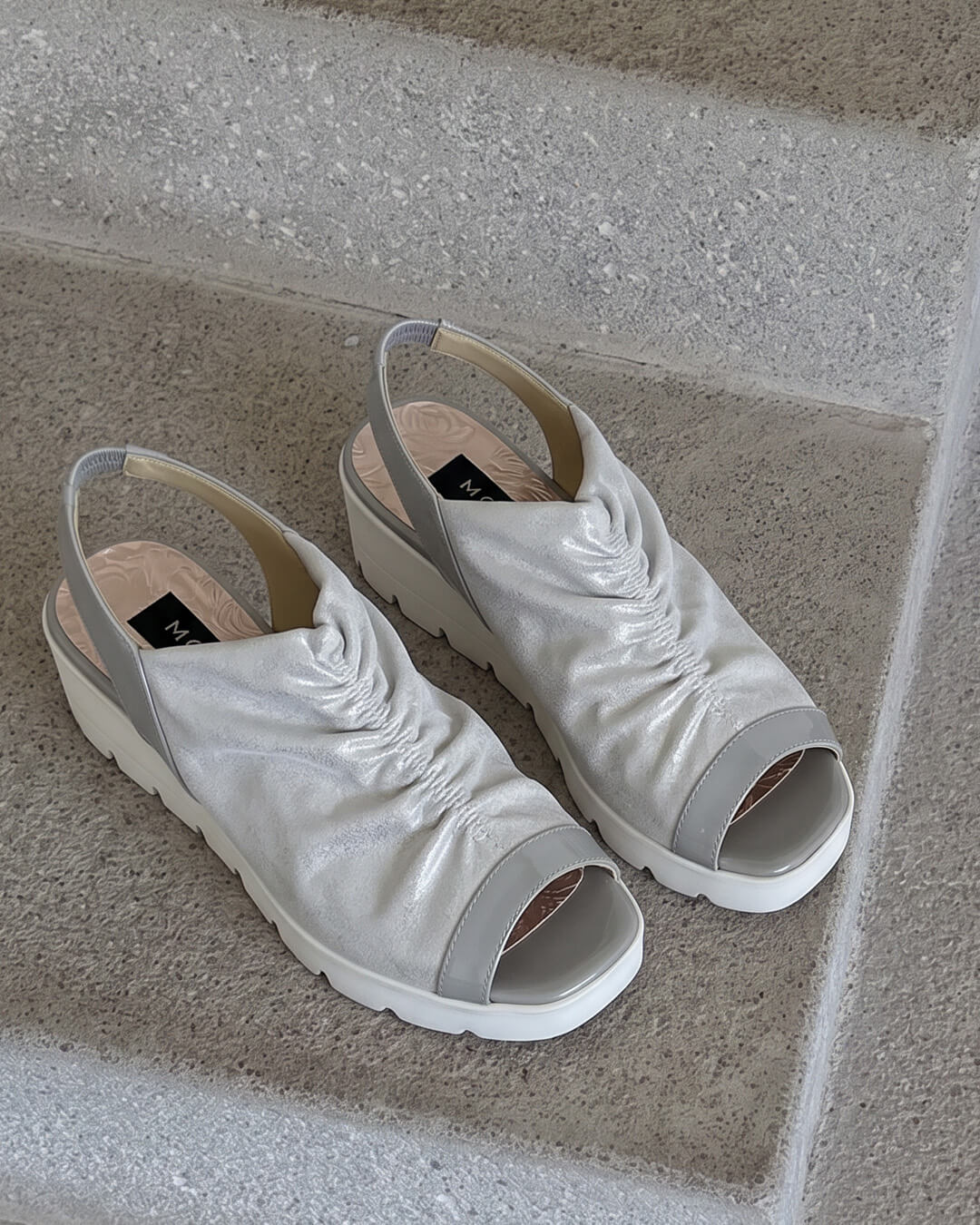 【331651】軽量サンダル
