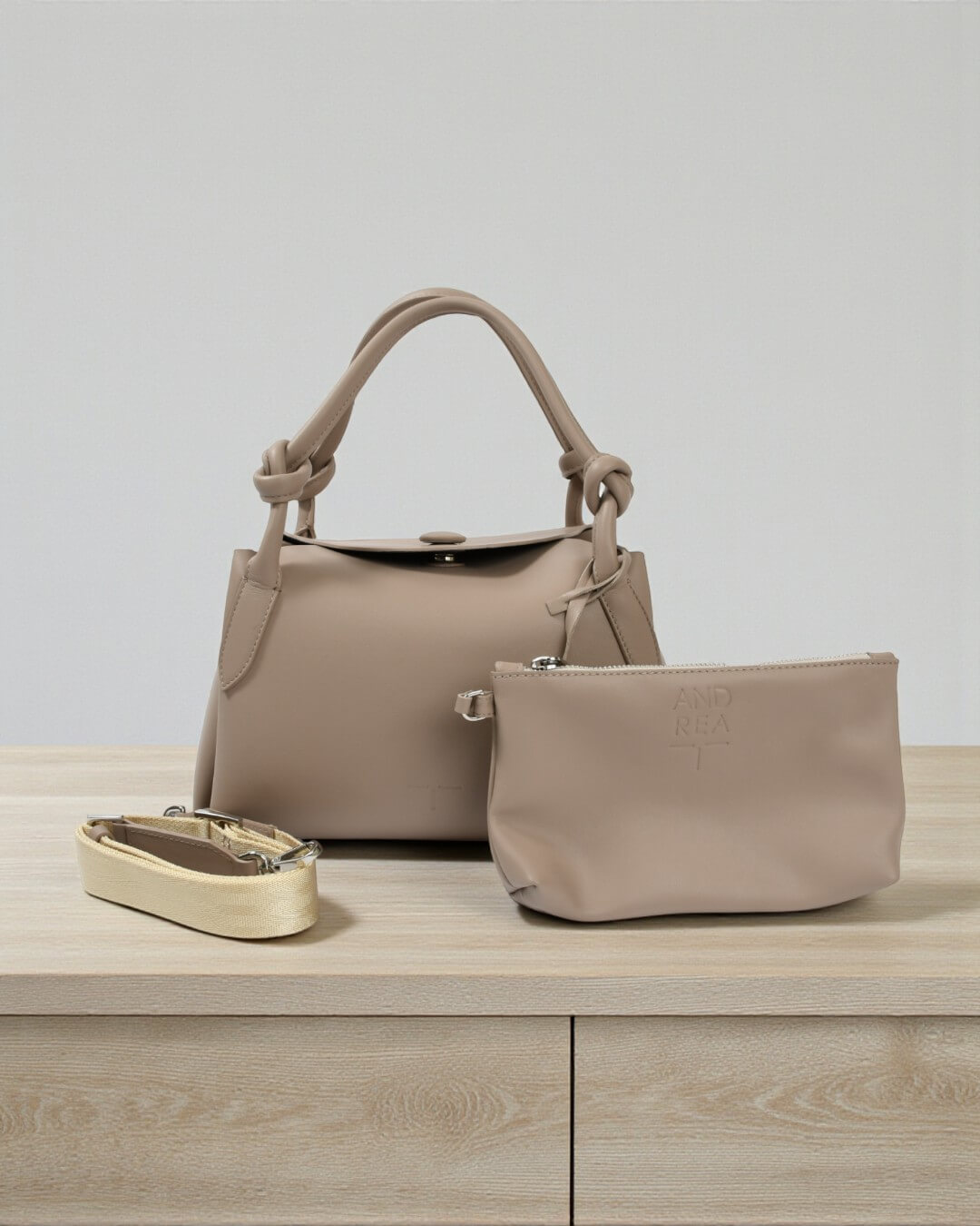 【I03L】2WAYハンドルバッグ