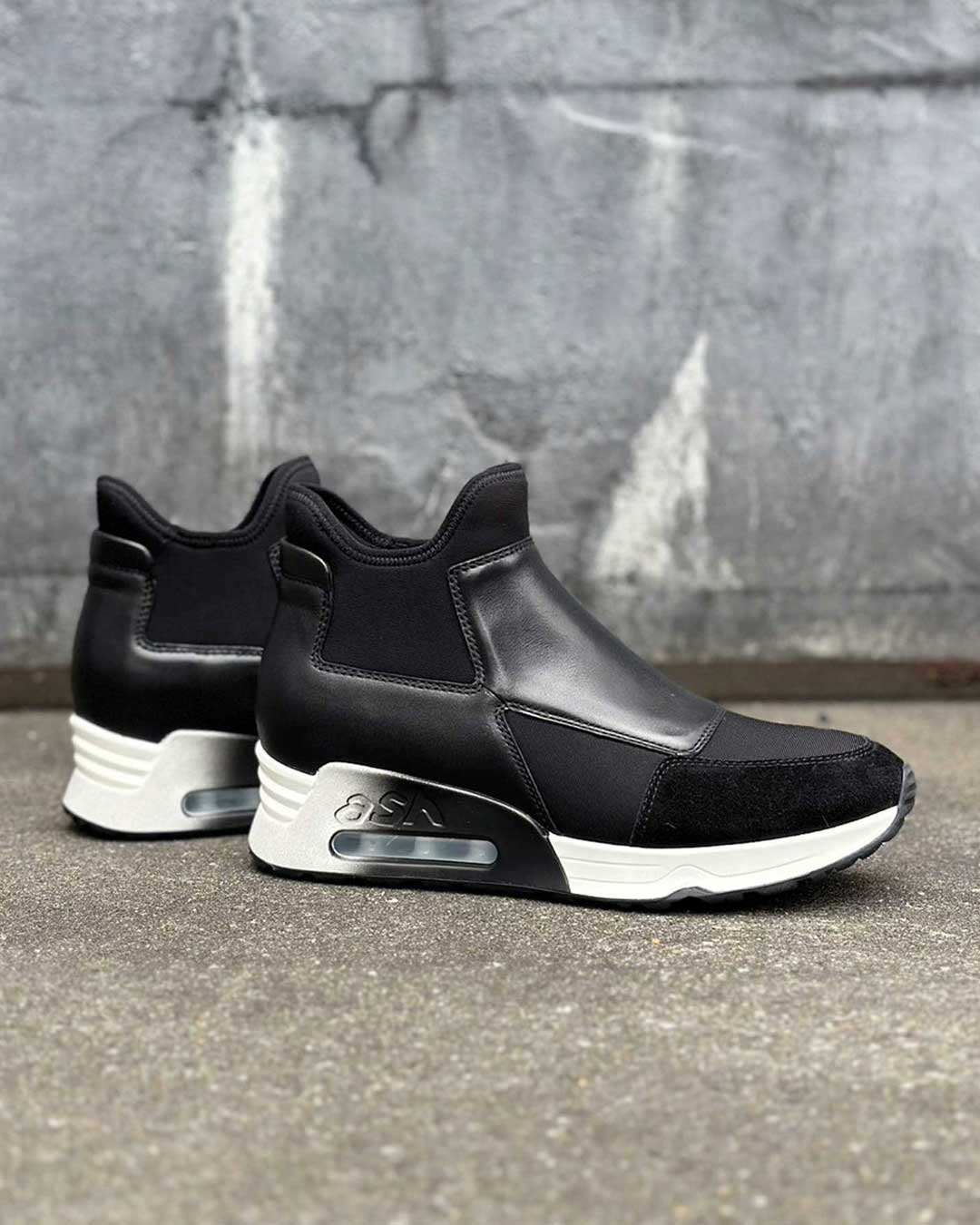 【LAZER】ハイカットスリッポンスニーカー