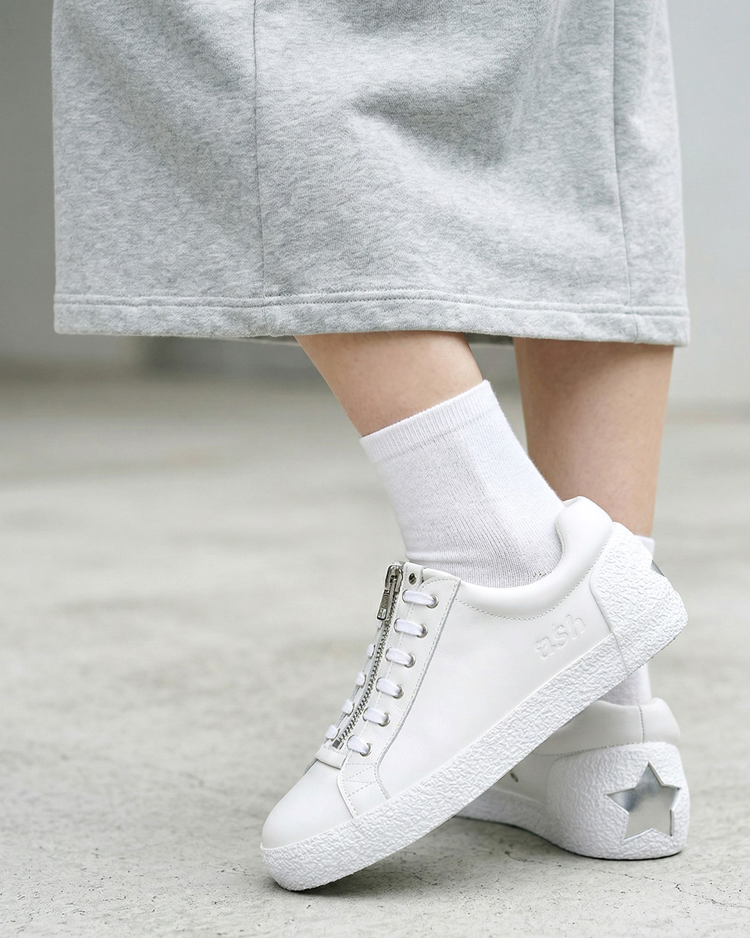 【NIRVANA】ジップスニーカー