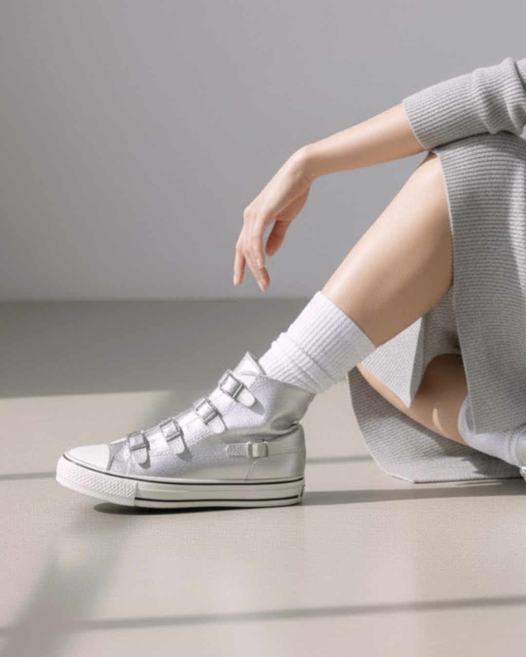 【VIRGIN】ベルトハイカットスニーカー