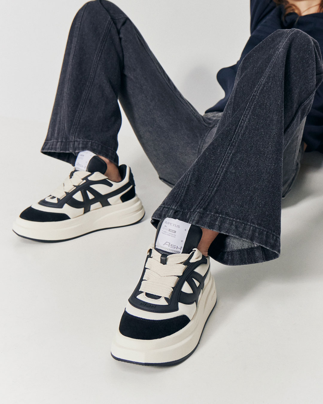 【IMPETUS】厚底スニーカー