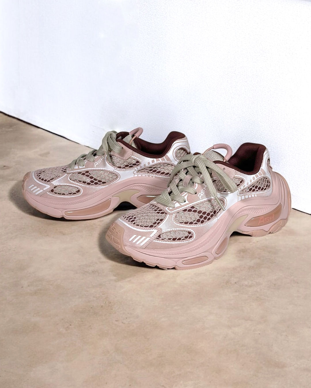 【DRAGON】ボリュームスニーカー