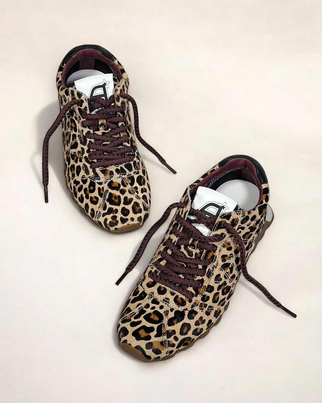 【KILL BILL】ローカットスニーカー