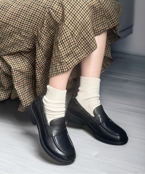 【RUSTY】スクエアトゥローファー