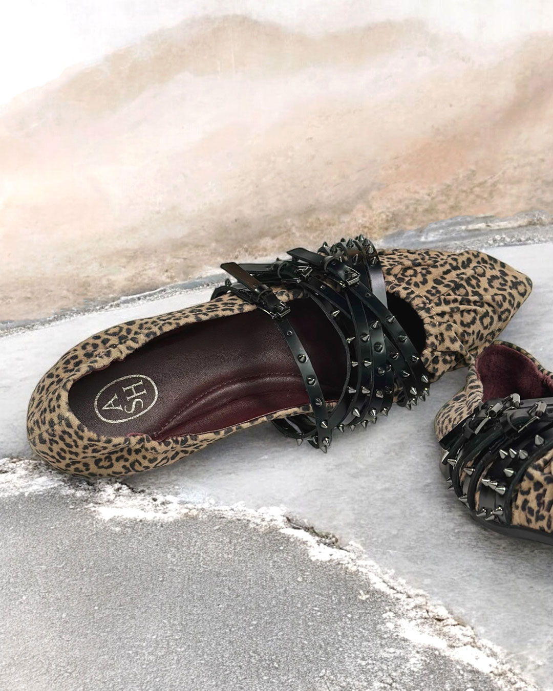 【BRENDAH】フラットパンプス