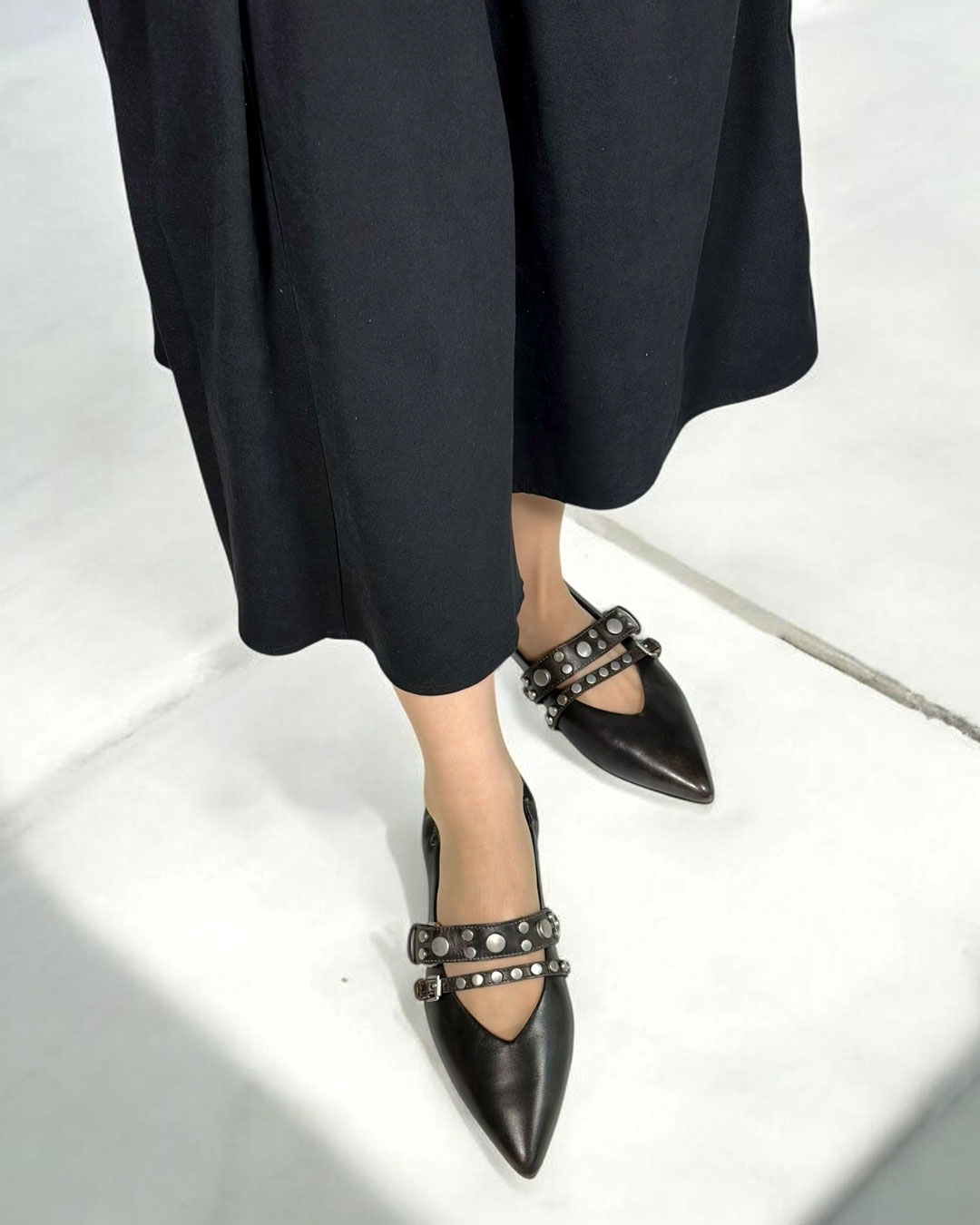 【BRITNY】フラットポインテッドトゥパンプス