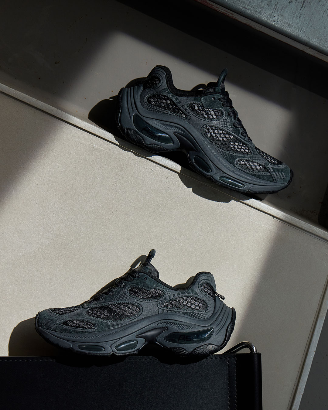 【DRAGON MAN】ボリュームスニーカー