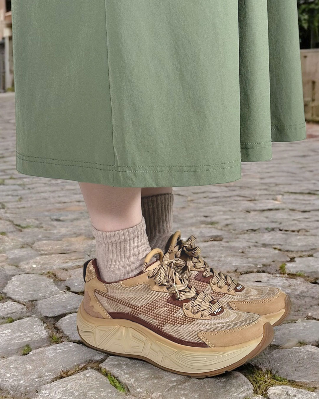 【EAGLE】厚底スニーカー