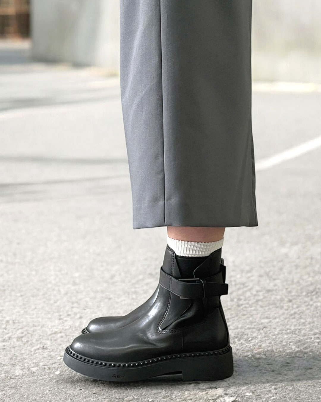 【MARGOT】ベルト厚底ショートブーツ