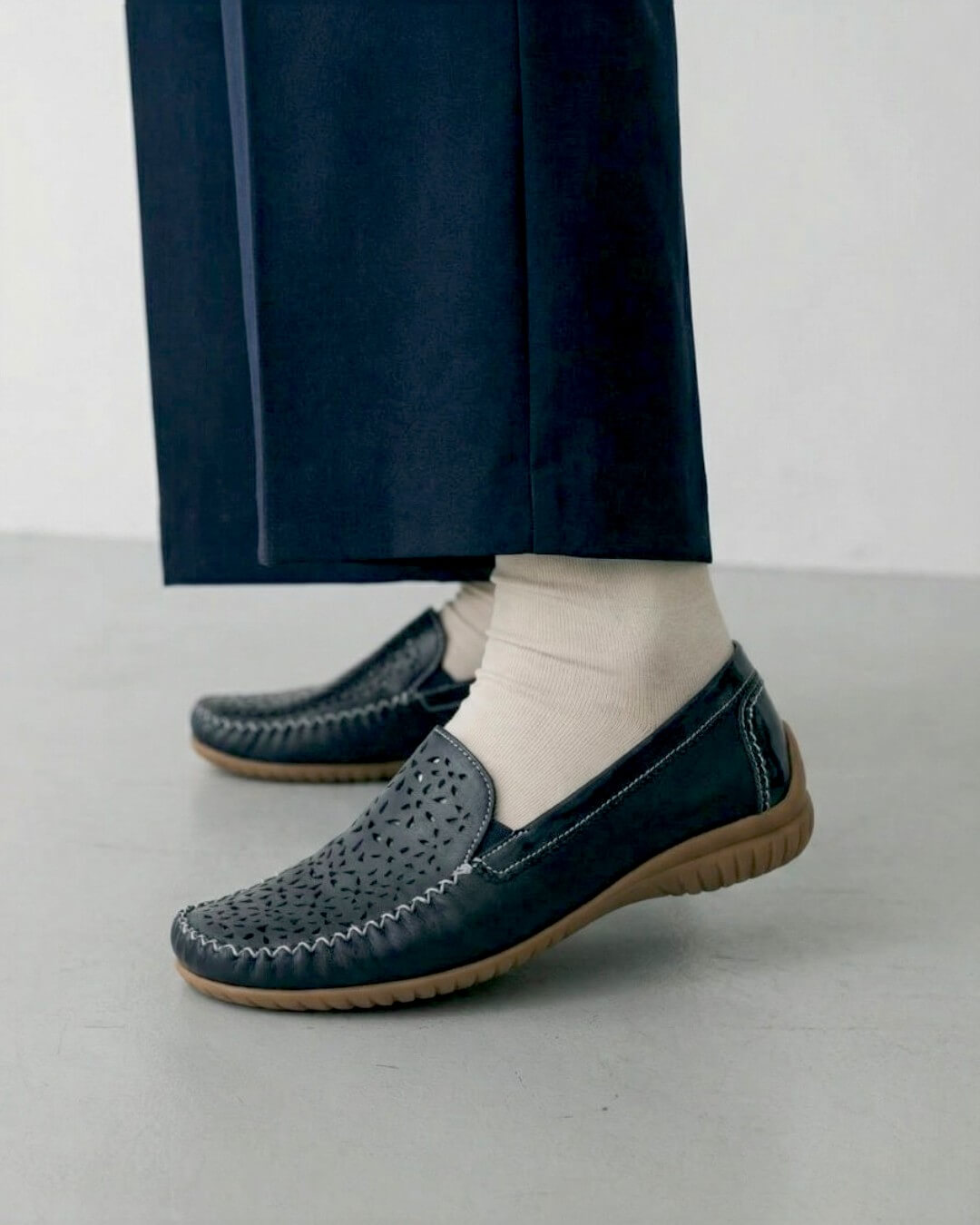 【66094】モカシンシューズ