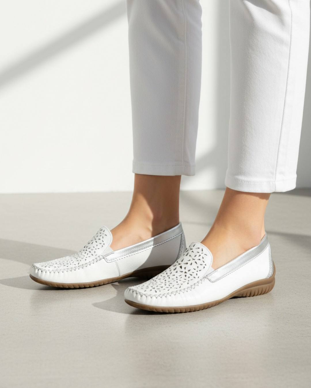 【66094】モカシンシューズ