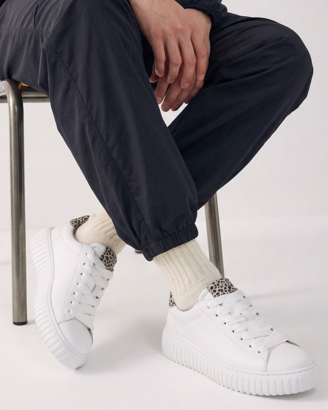 【66426】厚底スニーカー