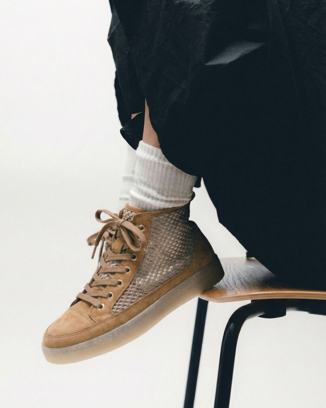 【83141】メッシュスニーカー