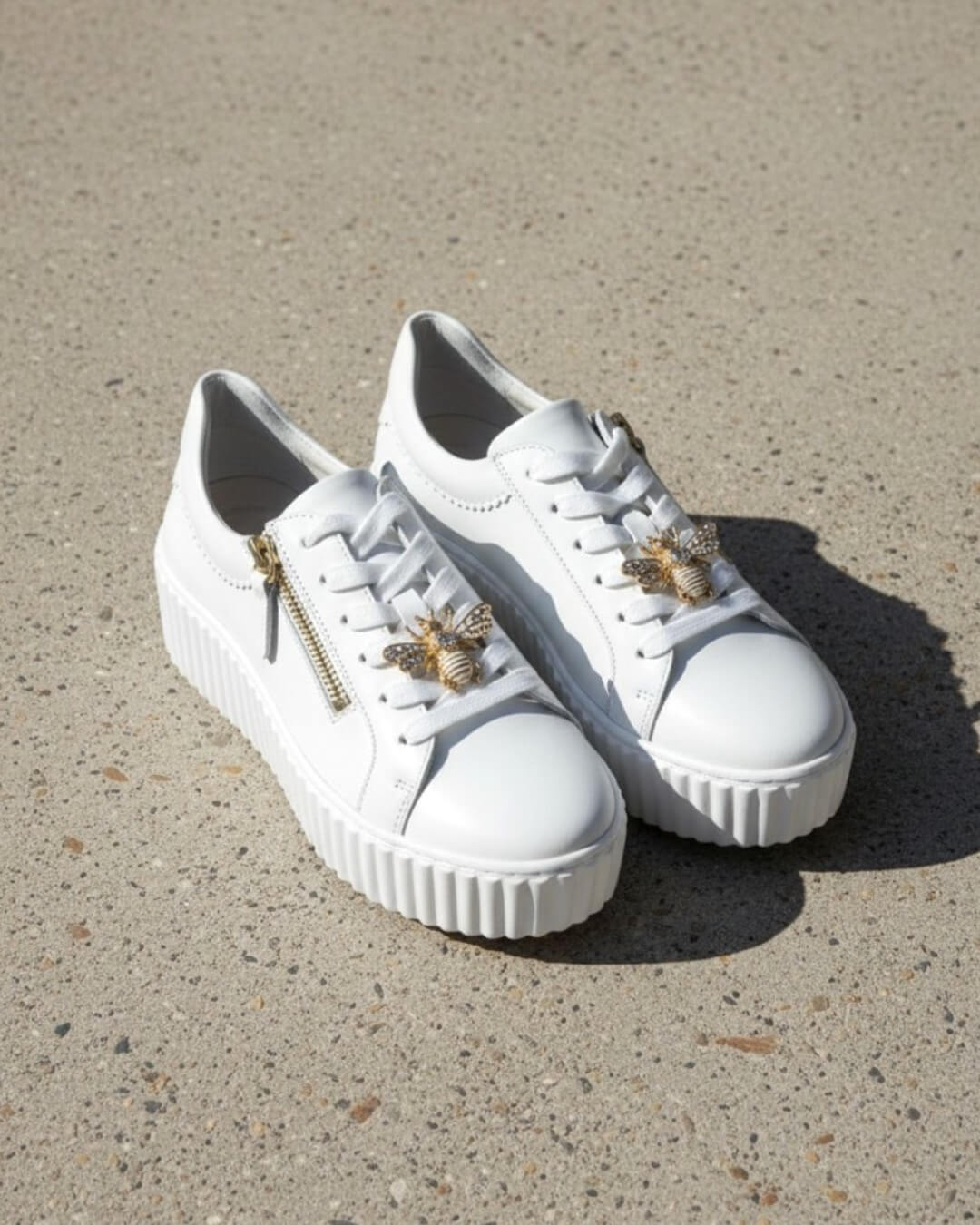 【83201】厚底スニーカー