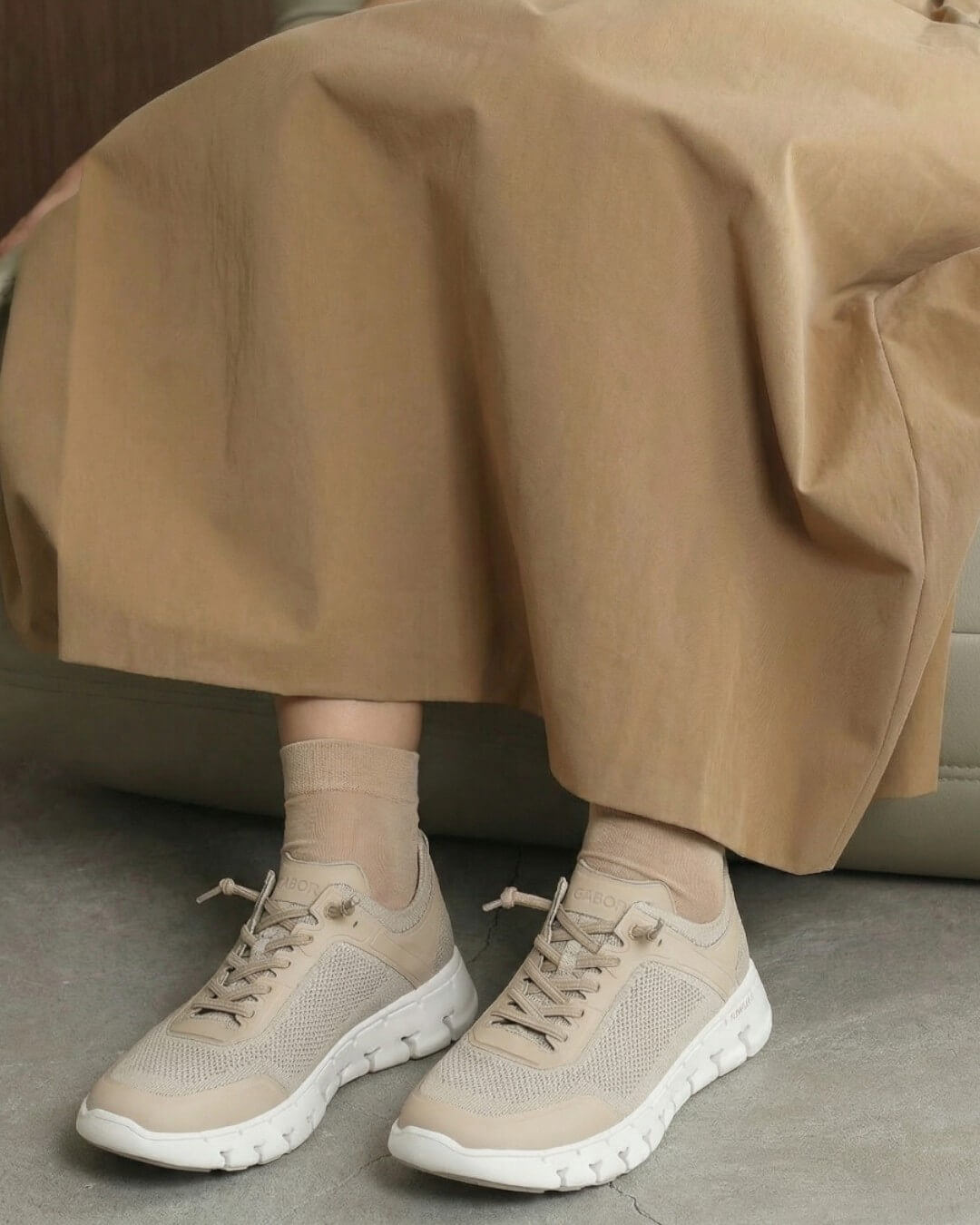 【83250】FLEXFLEXスニーカー