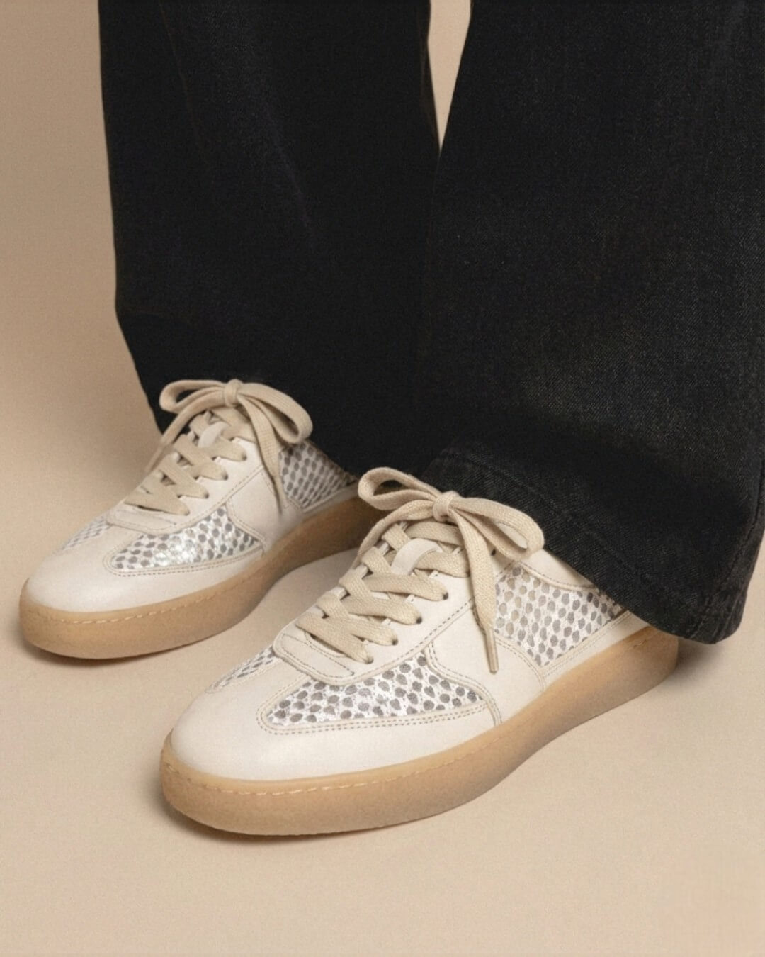 【83341】メッシュスニーカー