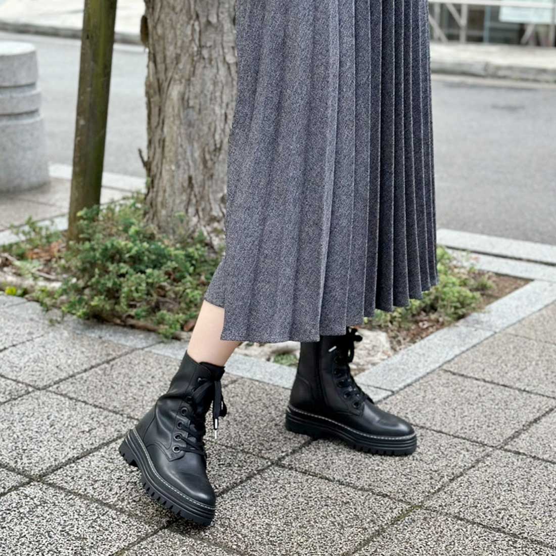【31721】厚底レースアップブーツ