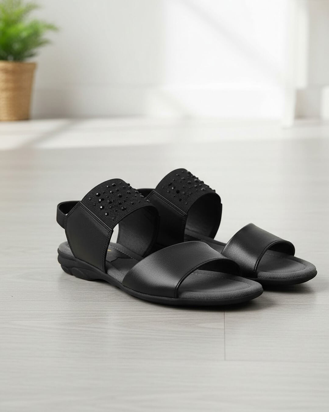 【881654】フラットサンダル